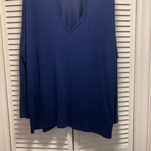 Lilly Pulitzer Luxletic Navy Top